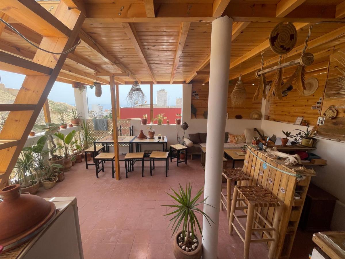 Ostello We Surf Morocco Boutique House Taghazout Esterno foto