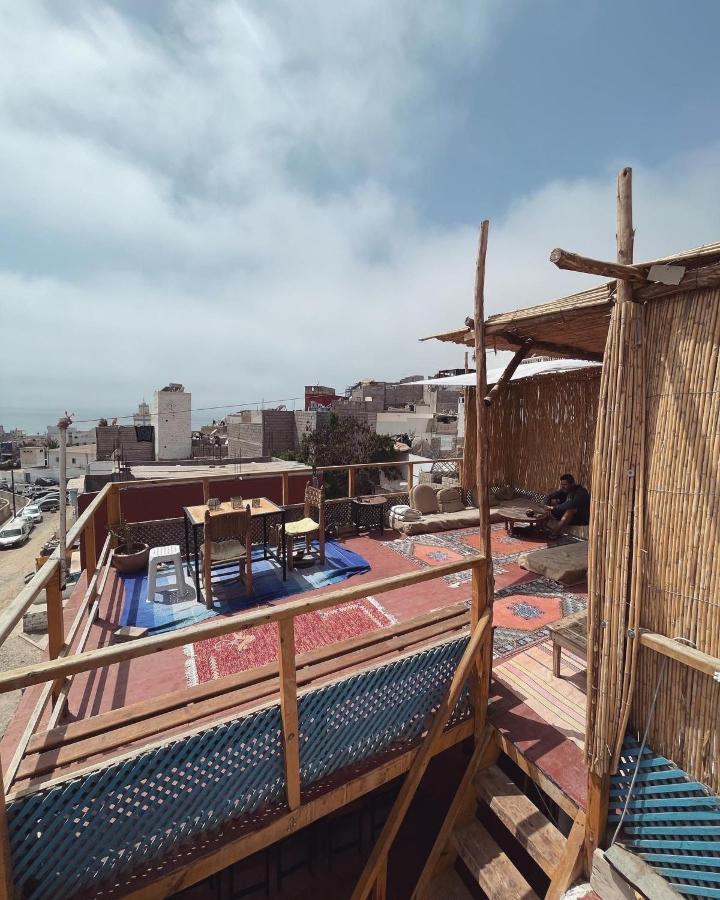 Ostello We Surf Morocco Boutique House Taghazout Esterno foto