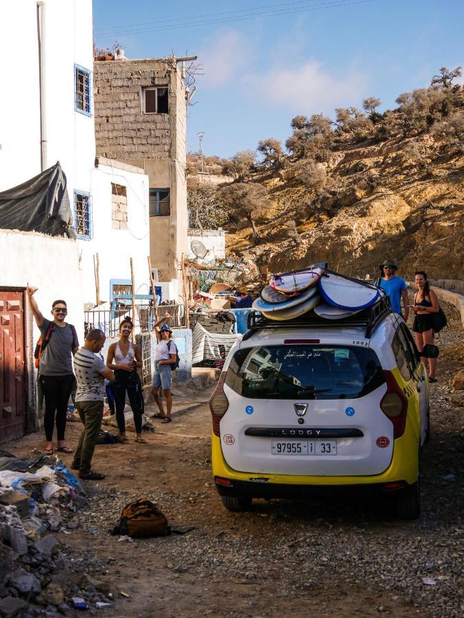Ostello We Surf Morocco Boutique House Taghazout Esterno foto